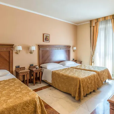 Tmark Vaticano Otel 4*