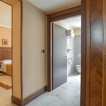 Tmark Vaticano 4*